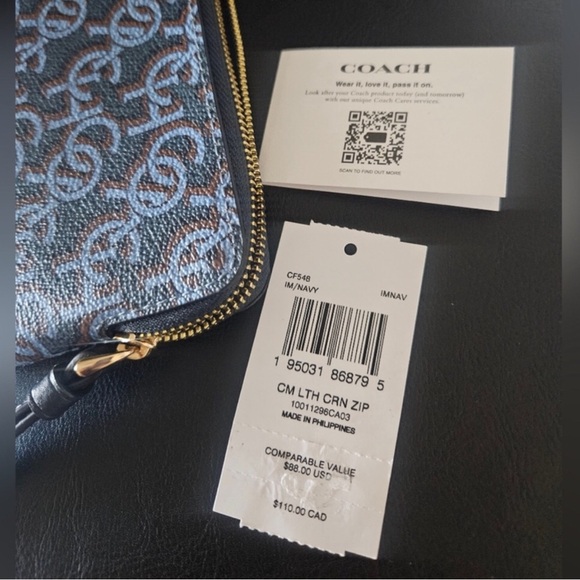 COACH CORNER ZIP WRISTLET MONOGRAM PRINT NAVY LIGHT BLUE NWT!